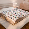 White Fashionista Velveteen Plush Blanket